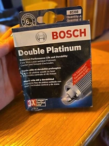 BOSCH 8108 ~Double Platinum Auto Spark Plugs~Fine Wire~Pack of 4~ New in the Box - Picture 1 of 3