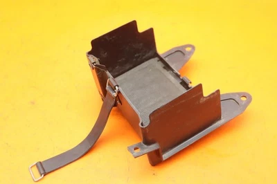 Yamaha YZF R1 2004-2006 OEM TRASERO TRASERO TRASERO BANDEJA BATERÍA PLÁSTICO Foto 1 de 4