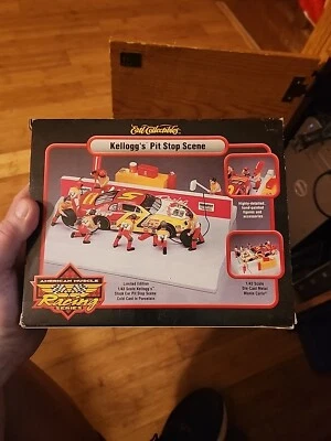 American Muscle Racing Porcelain Cold Cast 1/43 Kellog's Pit Stop Scene Box Only - Image 1 of 4