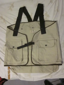 Cabelas Upland Field Hunting Vest w/Game Bag - Picture 1 of 8