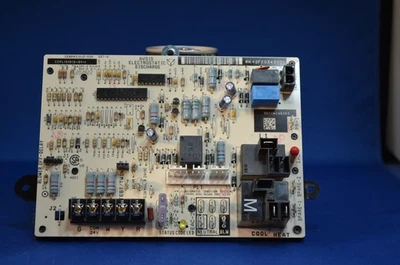 Carrier Bryant Payne HK42FZ014 CEPL131012-01-1 Furnace Control Circuit Board - Image 1 of 4
