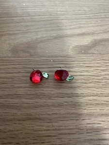 Swarovski Apple Earrings - Beautiful - Picture 1 of 4