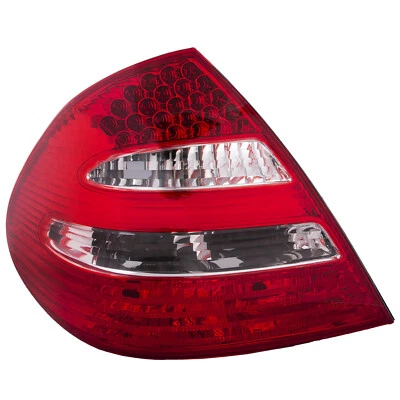 Luz trasera LED izquierda para 03-06 Mercedes Benz Clase E W211 E55/E320/E500/E55/E350 Foto 1 de 4
