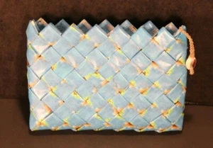 Vintage Blue CANDY WRAPPER WRISTLET Purse Clutch Colorful Zipper w/Cowrie shell - Picture 1 of 10