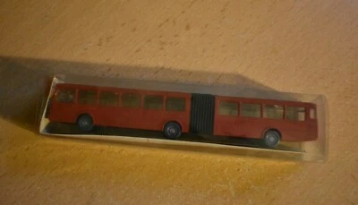 Wiking Escala 1/87 705 - Mercedes Benz O 305 G Genkbus - Rojo NUEVO EN CAJA Foto 1 de 3