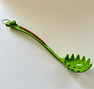 Maria Vinka - Ikea POSTMODERNIST DRAGON SPAGHETTI PASTA SERVER GREEN/RED -SINGLE - Picture 1 of 6