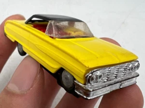 Lionel Ho Slot Car 5513 Yellow / Black Ford Galaxie Hardtop - Picture 1 of 22