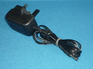 SWITCHING POWER ADAPTER SUPPLY CZH015180080BSWH UK 18.0V 0.8A 18V 800mA - Picture 1 of 3