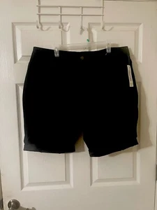 New Time and Tru Plus Black Stretch Shorts With Cuff Relaxed Fit XXL 20 - Picture 1 of 4