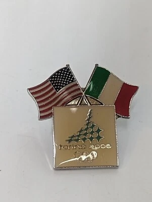 2006 年都灵奥运徽章美国意大利国旗美国都灵帽子/翻领别针 — 第 1/2 张图片
