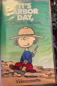 It's Arbor Day Charlie Brown VHS Tape PRE OWNED TESTED A3 - Picture 1 of 3