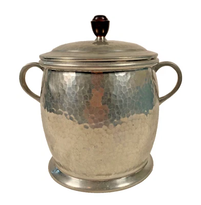 Tarro de peltre inglés MI SEÑORA con tapa martillado a mano doble mango modelo 1398 de colección Foto 1 de 4