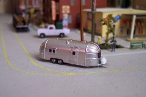 N scale 26ft Airstream camping trailer detailed N gauge model train detail neat - Picture 1 of 3