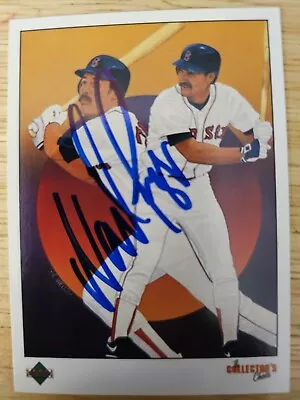 1989 UPPER DECK #687 WADE BOGGS BOSTON RED SOX  HALL OF FAME TOUGH AUTO. - Image 1 of 2