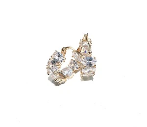 Orecchini Cerchietto Eleganti in Argento 925 con Zirconi Bianchi – diWa Jewels - Imagen 1 de 3