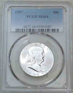 Medio dólar P Franklin 1957 graduación profesional MS64 95 % FBL brillo escarchado nuevo soporte #K384U - Imagen 1 de 3