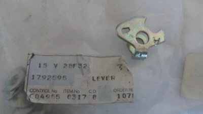 Original NOS Genuine Ford OHC OHV Cortina Capri Escort Carb Throttle Level - Image 1 of 4