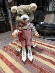 Super Ski Bear - Picture 1 of 4