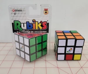 Rubik's Cube Lot 2 Cubes (2) 3x3 VG Condition Used & New - Picture 1 of 2