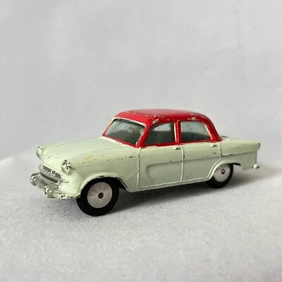 Corgi Toys #207 Standard Vanguard III, 1:43 Scale, Vintage - Image 1 of 4