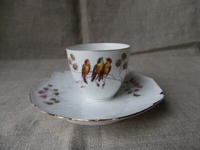 ANCIENNE TASSE À CAFÉ EN PORCELAINE FINE - DÉCOR D'OISEAUX SUR UNE BRANCHE - Photo 1/4