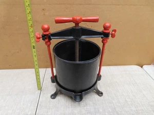 VINTAGE ANTIKE OBST TRAUBE WEIN APFELWEIN PRESSE METALL SCHRAUBE ENTSAFTER GUSSEISEN 10qt - Bild 1 von 17