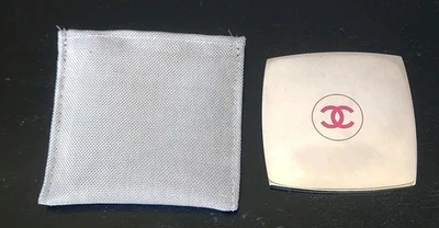 VINTAGE CHANEL MAKE UP PURSE POCKET MIRROR WITH COVER SILVERPLATE RED CC - Image 1 of 4