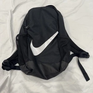 Nike Rucksack Schultasche schwarz DV9436-010 NEU mit Etikett Swoosh 18L Kinder leicht - Bild 1 von 5
