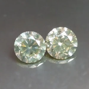 1.00cts 4.9mm Round Pair Untreated Fancy Greenish Yellow Natural Loose Diamonds - Picture 1 of 3