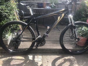 Specialized Hardrock Disk - Bikes