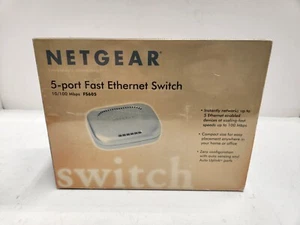 Netgear FS605 5-Port Ethernet Switch 10/100 Mbps in weiß - BRANDNEU VERSIEGELT - Bild 1 von 5