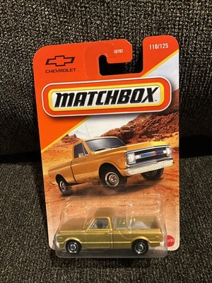 Camioneta pickup Chevy C10 Gold 1968 Matchbox 2025 Foto 1 de 4