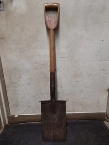 Winchester Trenching Spade Shovel 2B - Picture 1 of 8