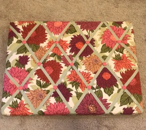 Vera Bradley Hello Dahlia Ribbon Memo Board Floral Photo Message Bulletin Pink - Picture 1 of 5