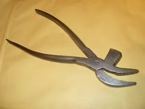 Vintage Cobblers Lasting Pliers - Around 9 1/4" Total Length - Picture 1 of 3