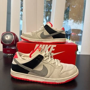 Size 8.5 - Nike Dunk SB Low AM90 Infrared - Picture 1 of 6