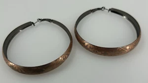 Copper Tone Large Hoops 7/8 Inch Embossed Textured Look Earrings Womens - Picture 1 of 9