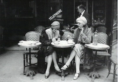  PARIS CAFE Vintage Print   Photo fashion model art Framed Canvas Foto 1 de 4