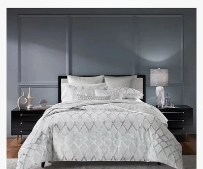 Edredón Queen dimensional Hotel Collection + 1 farsa Foto 1 de 4