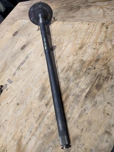 OEM Rear Axle Shaft with Studs 12479285 Silverado Sierra Avalanche Tahoe Yukon - Picture 1 of 11