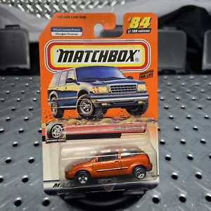 MATCHBOX TREASURE HUNT CHASE 2000 LOGO #84 FORD FOCUS NIP TH LOGO - Picture 1 of 10