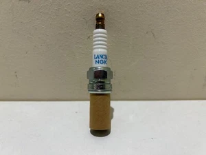 Spark Plug NGK 5692 for FIAT, LANCIA OE 0046750545 - Picture 1 of 5