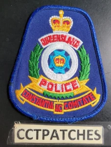 QUEENSLAND, AUSTRALIA CONSTANTIA AC COMITATE POLICE RED LETTERS SHOULDER PATCH - Picture 1 of 2