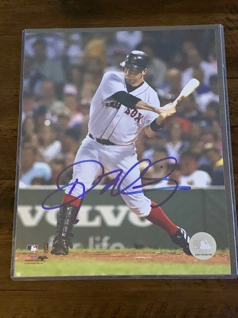 Red Sox Doug Mientkiewicz Autographed 8x10 Photo - Image 1 of 1