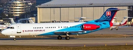 1/200 SLOVAKIA GOVERNMENT FLYING SERVICE FOKKER 100 OM-BYC LH2242 - Image 1 of 1
