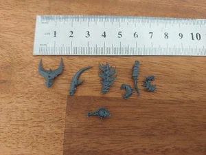 Daemon Prince Tail Ends - Warhammer 40k Bits/bitz - Chaos Space Marines - Picture 1 of 1