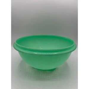 Vintage Tupperware Colander Footed Strainer Bowl Jadeite Green Kitchen Prep Tool - Picture 1 of 14
