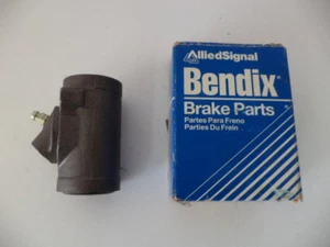 1966-1974 CHEVELLE,CAMARO,TORONADO NOS LH FRONT WHEEL BRAKE CYLINDER GM 5469303 - Picture 1 of 12