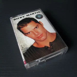 Ricky Martin - S/T Self Titled 同名专辑 CHINA Import Cassette [Grey Version] #0905 - Picture 1 of 4