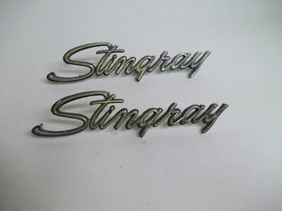 1969-1973 Chevrolet Corvette Stingray Front Fender Emblems Original GM - Image 1 of 4